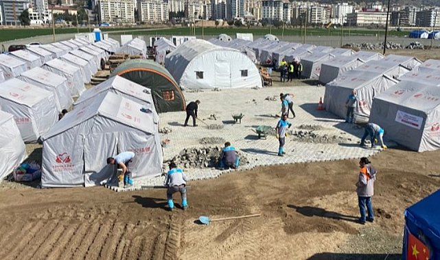 Kayseri Melikgazi'den deprem bölgesinde alt yapı çalışması