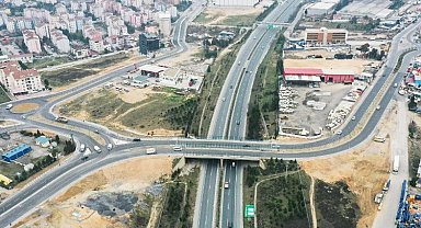 Kocaeli Turgut Özal'daki trafik sorununa neşter vurdu