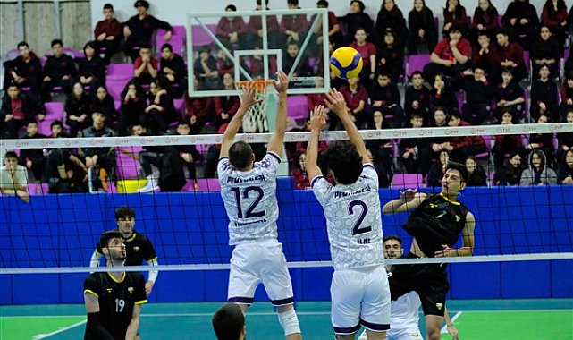 Konya Büyükşehir Voleybol Takımı adını play-off’lara yazdırdı