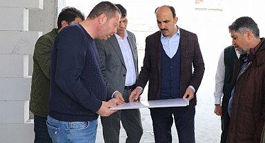 Konya'da tarihi lisedeki yatırımlara yakın mercek