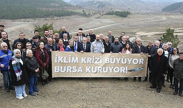 Kuruyan Nilüfer Barajı'nda su krizine karşı çağrıda bulundular