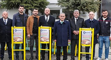 Kütahya'da atılan ekmekler can dostlarını doyuracak