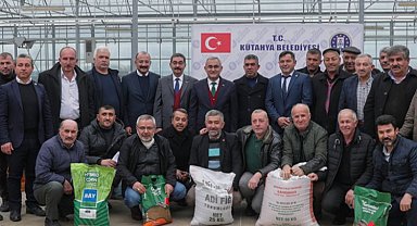 Kütahya'da üretici çiftçiye tohum desteği