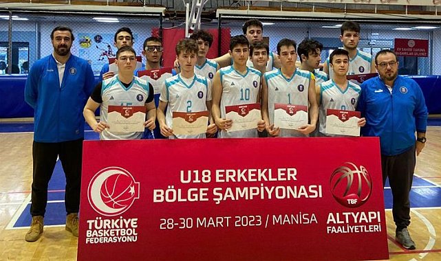 Kütahyalı basketbolcular Türkiye ikincisi oldu