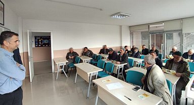 Manisa Gördesli arıcılar bahara hazırlanıyor