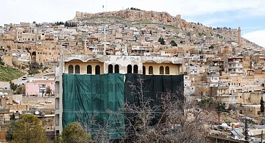 Mardin'in dokusunu bozan binalar yıkılıyor