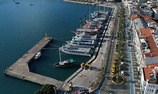 Marmaris Limanı'nda çalışmalar tam gaz