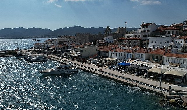 Marmaris Yat Limanı'nda Çalışmalar Tüm Hızıyla Devam Ediyor