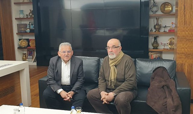 Memduh Büyükkılıç'tan Berat Kandili mesajı