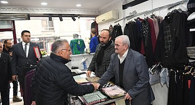 Memduh Büyükkılıç'tan esnaf ziyareti