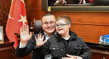 Özel Çocuklardan Başkan Kanar'a Özel Ziyaret