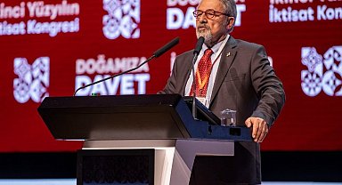 Prof. Dr. Naci Görür: Bu işin şakası yok... İzmir doğru yolda