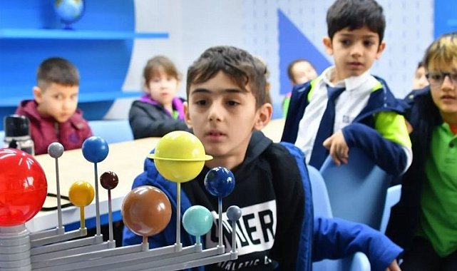 Samsun'da çocuklar 'Bilim'le buluştu