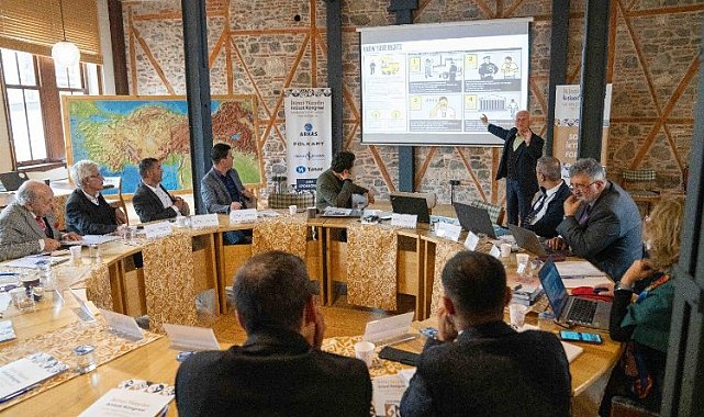 Sokak emekçileri Sokak İktisadı Çalıştayı'nda buluştu