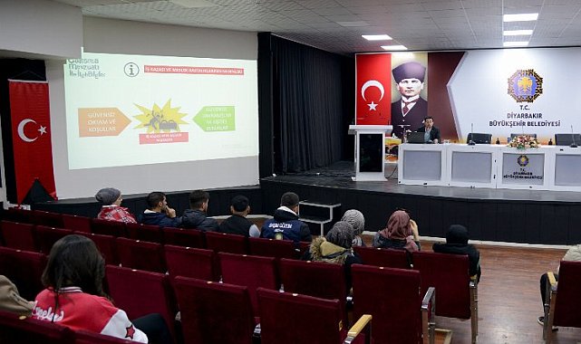 Toplum Yararına Çalışanlara 'İş Sağlığı ve Güvenliği' eğitimi