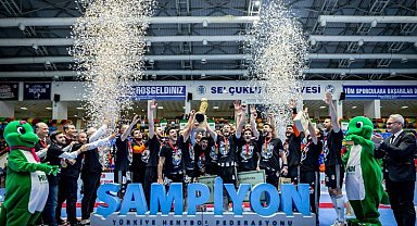 Türkiye Kupası'nda şampiyon Beşiktaş Yurtbay Seramik
