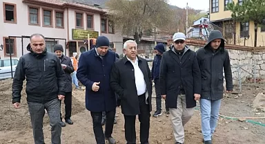 Zeybek Başkan Türkiye'nin İlki Gastronomi Sokağını İncelemede Bulundu