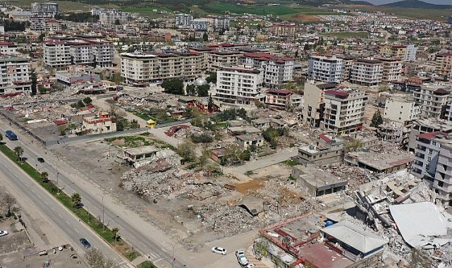 Acı tablo değişti! Depremlerde 5 bin kişinin yakınları tespit edilemedi