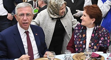 Akşener, Ankara’da iftar programına katıldı
