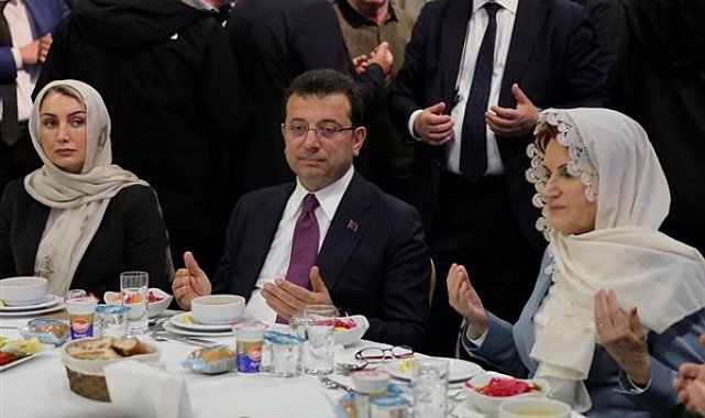 Akşener ve İmamoğlu, muhtarlarla iftarda buluştu