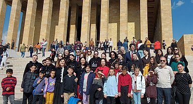 Geleceğe Adımlar Derneği Gönüllüleri depremden etkilenen çocuklara eğitim verdi
