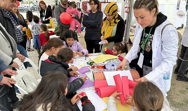 Gemlik Konteyner Kentte çocuklara 'bilim' morali