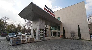 Gençlik Parkı Kültür Merkezi ile ABB Şehir Tiyatroları binası yenileniyor