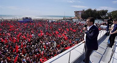 İmamoğlu: “Bir avuç insana kuvvetli bir demokrasi tokadı attık”