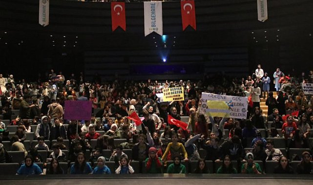 Konya'da kültür yarışmasının finalinde büyük coşku