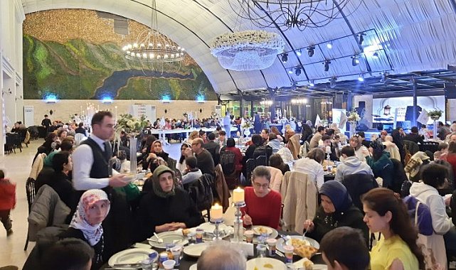 LÖSEV Bursa kanser hastalarıyla birlikte iftar yaptı