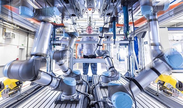 Otomotivde 'cobot'lar avantaj sağlıyor