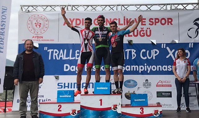 Sakarya sporcuları rüzgar gibi esti