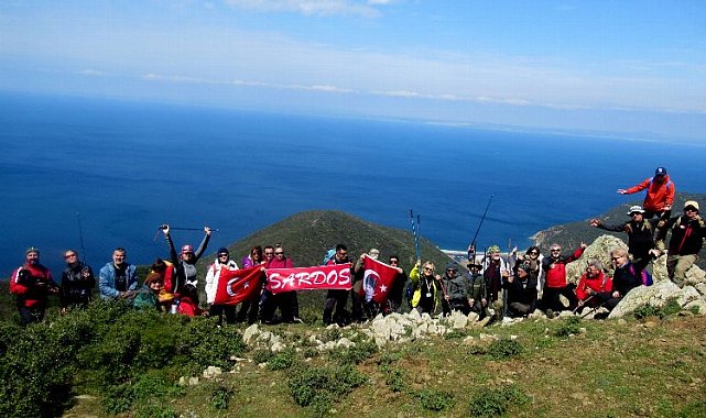 SARDOS üyeleri, Gelibolu Yarımadası'nda yürüdü