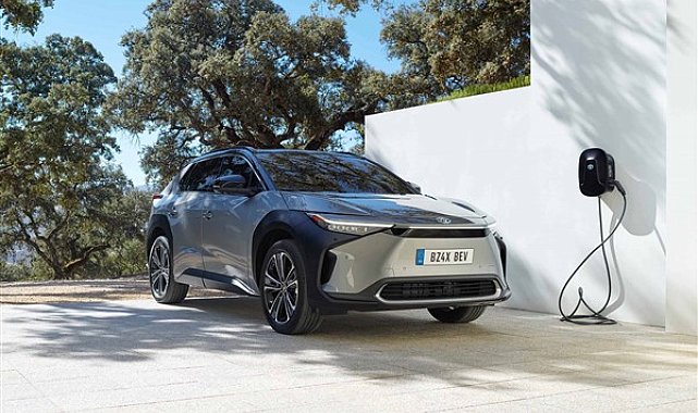 Toyota markayı geleceğe hazırlayan yeni yol haritasını açıkladı