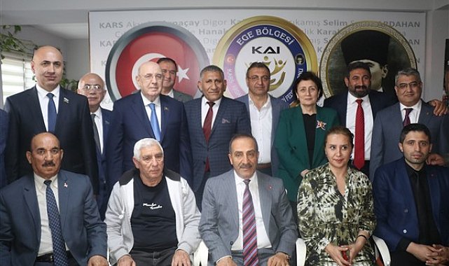 Uçak, Azerbaycanlı milletvekillerini ağırladı