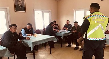 Afyonkarahisar'da sürücülere broşür dağıtıldı