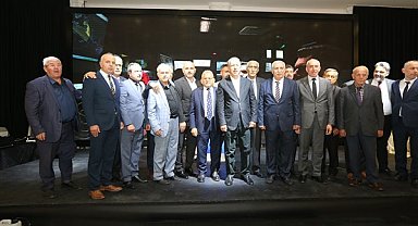 Bakan Akar ile Başkan Büyükkılıç, şoför esnafıyla buluştu