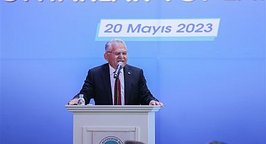 Bakan Akar ve Başkan Büyükkılıç muhtarlarla buluştu