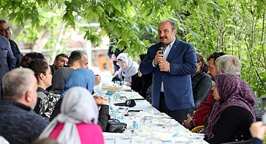 Bakan Varank: