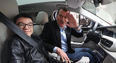 Başkan Arısoy’dan Tunahan’a Togg sürprizi
