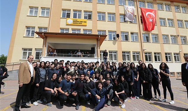 Başkan Büyükkılıç, ‘Öğrenci Buluşmaları’ kapsamında liseleri ziyaret etti