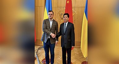 Çin özel temsilcisi Li Hui, Kiev'de