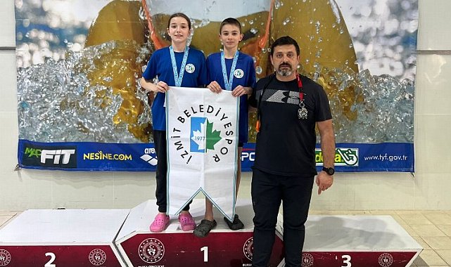 İzmitli minik yüzücüler Bursa'dan başarı ile döndü