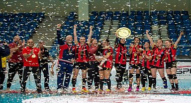Kadınlar 2. Lig'de Nurdağı HEM şampiyon oldu