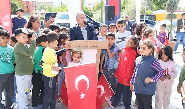Kayseri Talas'tan Elbistan'a dayanışma ziyareti