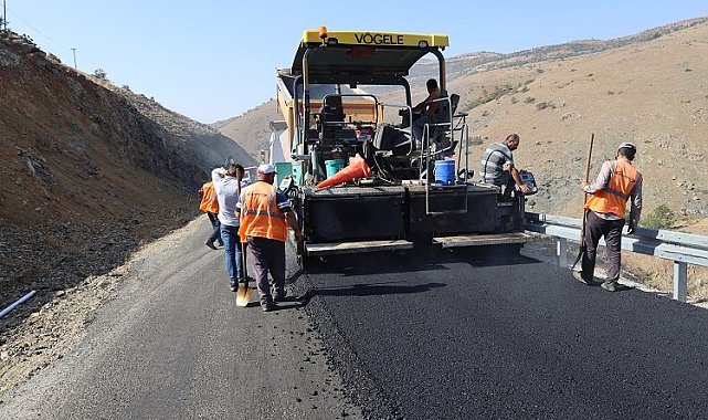 Kayseri Yahyalı'da sıcak asfalt hazırlığı