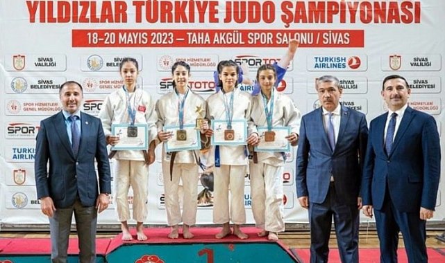 Manisalı judocular Türkiye üçüncüsü oldu