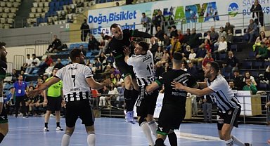 Sakarya Büyükşehir Hentbol yarı final rövanşına çıkıyor