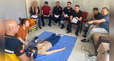 Şanlıurfa’da sağlık çalışanlarına TİLYAD eğitimi verildi