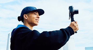 Sony, en yeni ultra geniş açılı zoom vlog Kamerası ZV-1 II'yi duyurdu